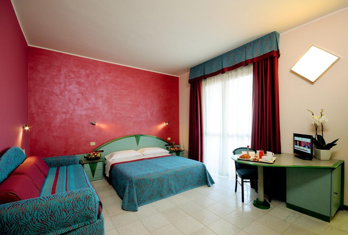 Serena Majestic Hotel Montesilvano Marina Esterno foto